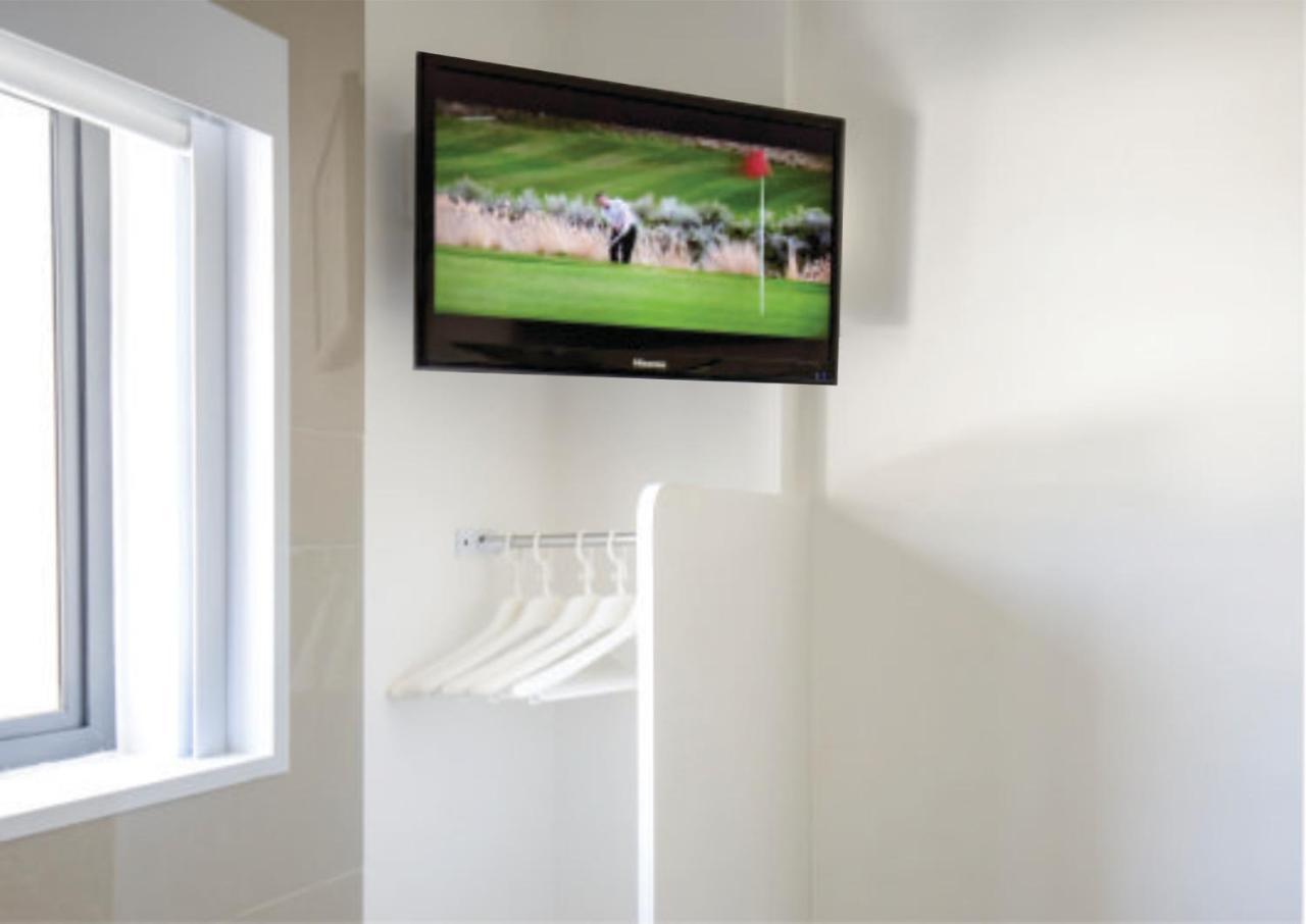 Check Inn Hotel เคปทาวน์ ภายนอก รูปภาพ
